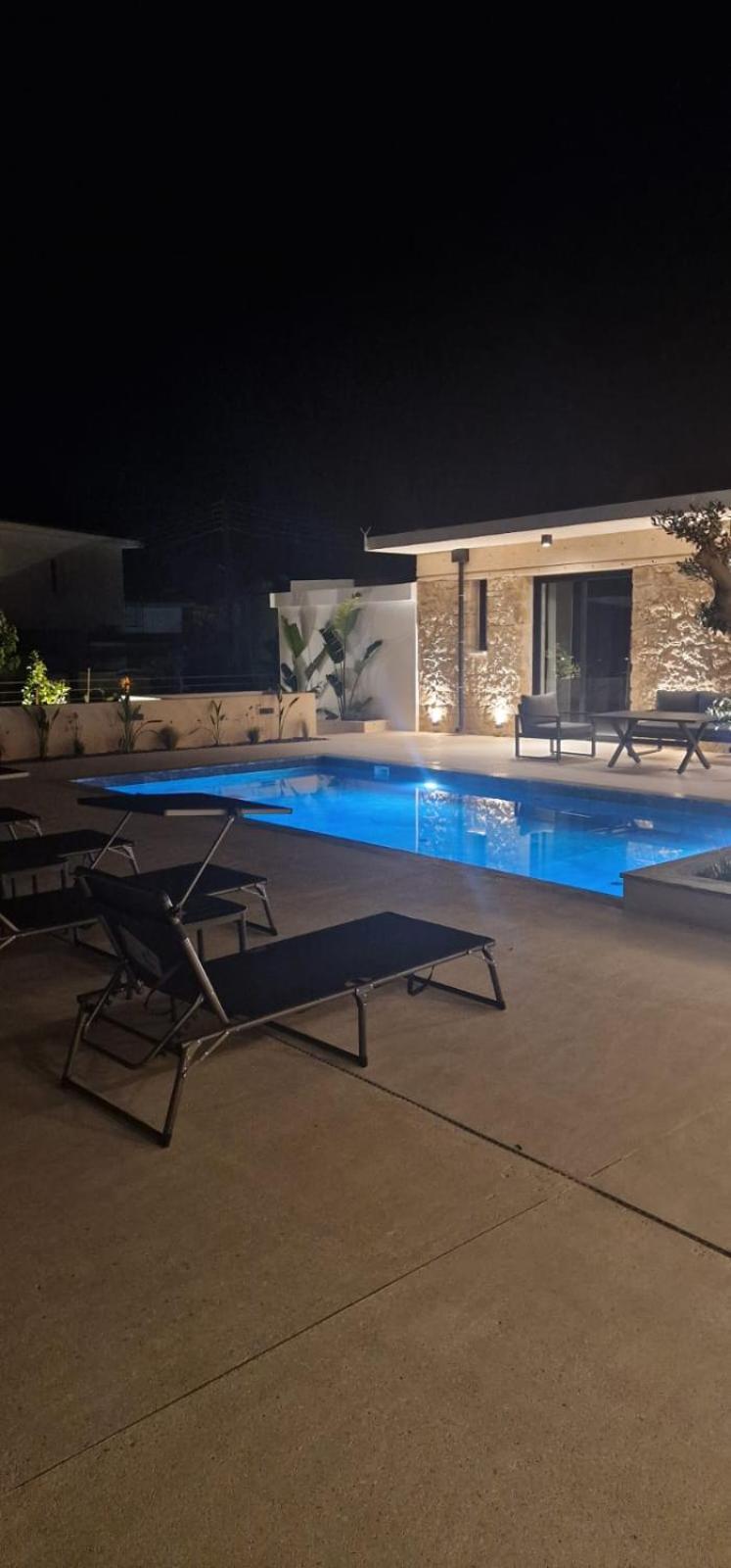 Phaedrus Living Olive Grove Luxury Villa Paphos Exteriör bild