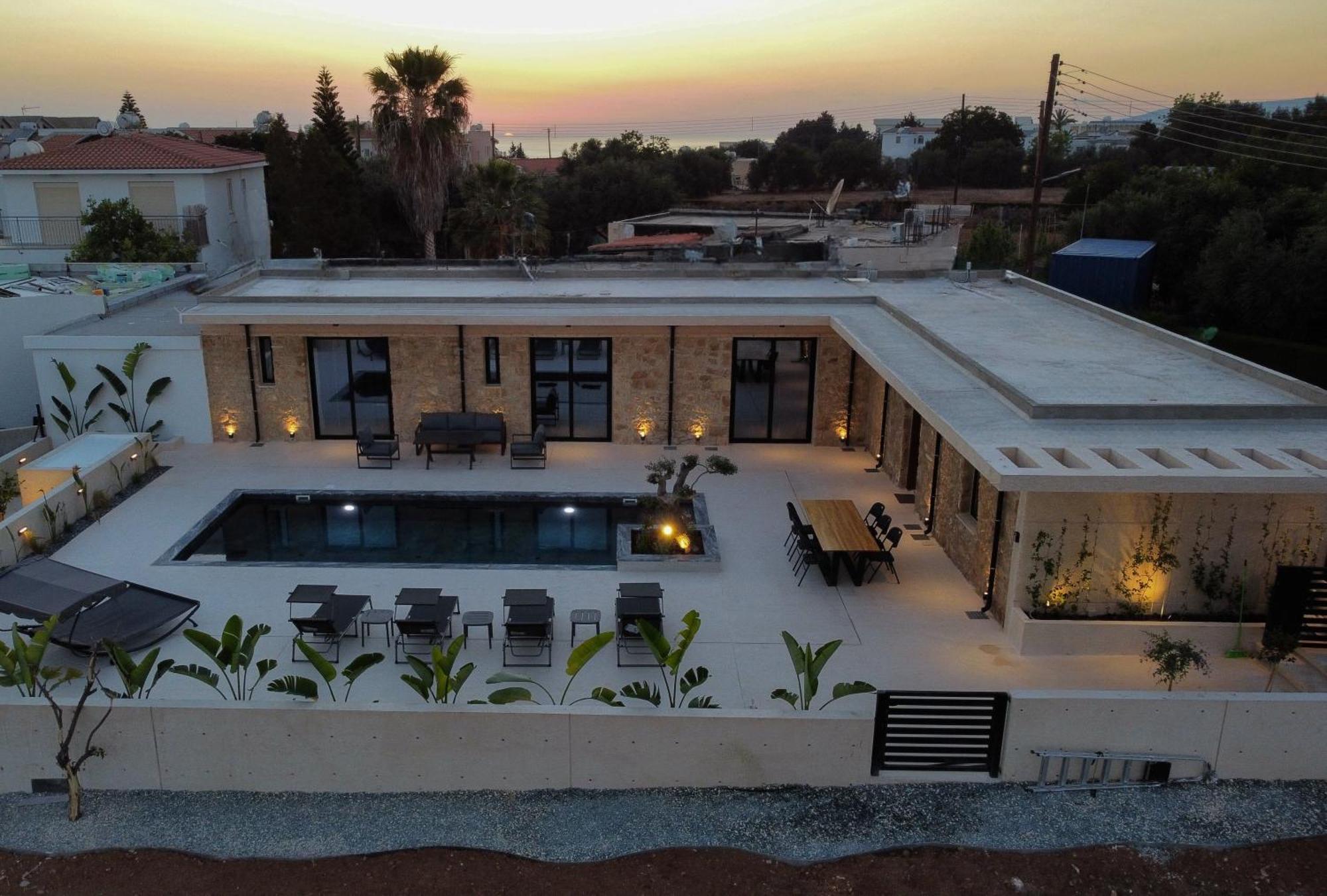 Phaedrus Living Olive Grove Luxury Villa Paphos Exteriör bild